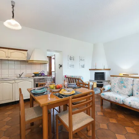 Charming la Gelosia Few Min from Lake - Happy Rentals