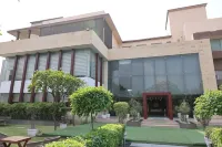 Tdi Club Retreat Kundli