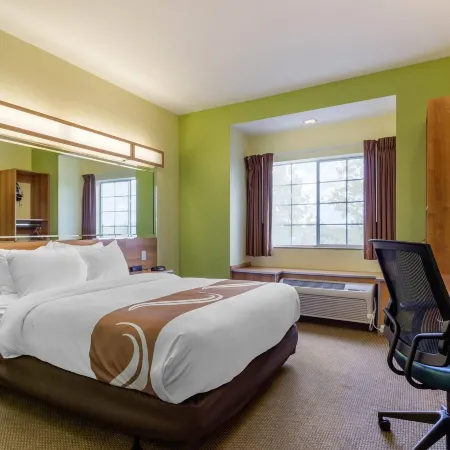 Quality Inn & Suites Lehigh Acres Fort Myers