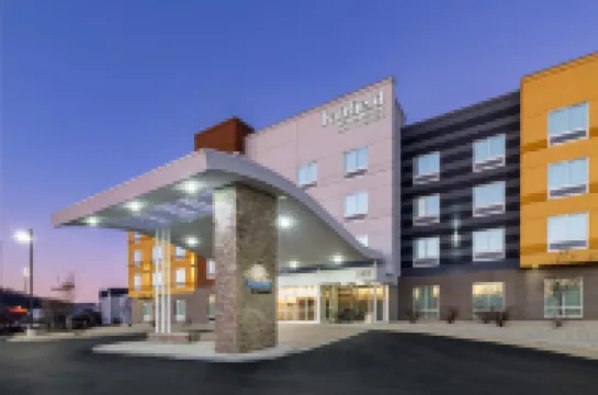 Fairfield Inn & Suites Louisville Shepherdsville Hotels in Hillview
