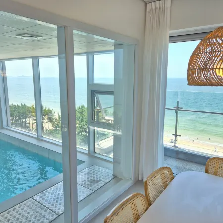 Boryeong(Daecheon) I-Ocean Pool Villa Hotel