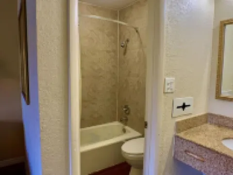 La Vista Inn Hotels in Pasco County