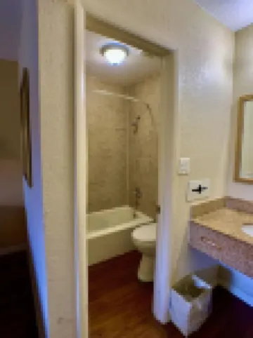 La Vista Inn Hotels in Bayonet Point