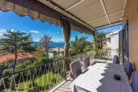 Apartments Hinic