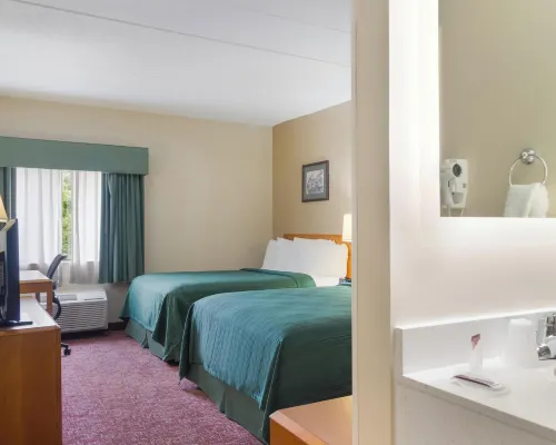 All Seasons Inn & Suites Smithfield Providence Hotels in Smithfield