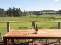 Emma's Cottage Vineyard Hotels in Lovedale