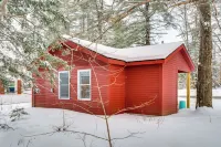 6 Mi to Polar Caves! All-season Getaway w/ Sauna - Country Houses