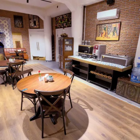 THİNK Hotel