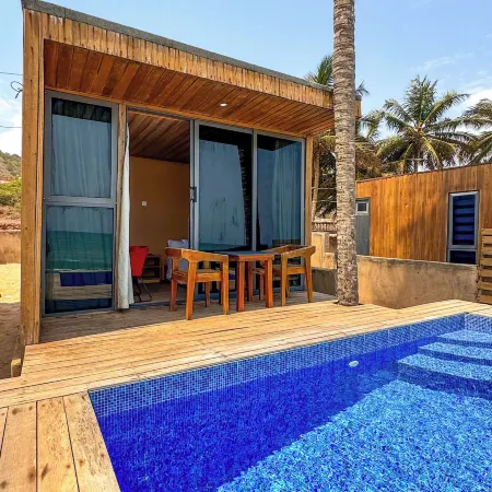 Selah Beach Cabins
