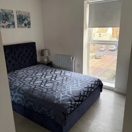 Pristine & Cozy 3 bed 2 Bath Apartment in a Great Location