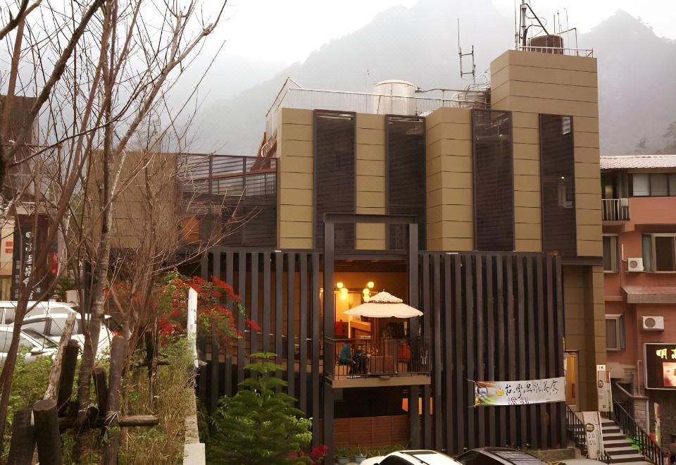 밍가오 스프링 호텔 외관 및 주변