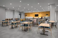 Home2 Suites by Hilton Ashburn, VA - 朝食