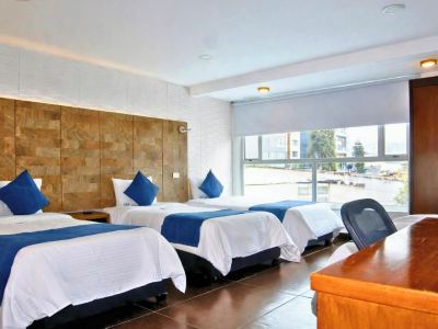 Hotel CGH Travel Inn Airport
