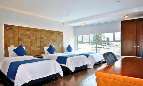 Hotel CGH Travel Inn Airport