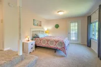 Fisherman-Friendly Bull Shoals Escape on Lakefront - 3-Star