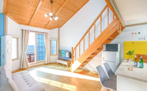 Youngdeok Blue Marine Pension - 2-Star