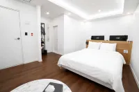 Anseong S Hotel