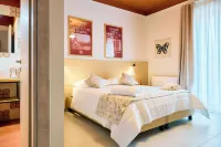 Sirenuse Suites Boutique ApartHotel RTA