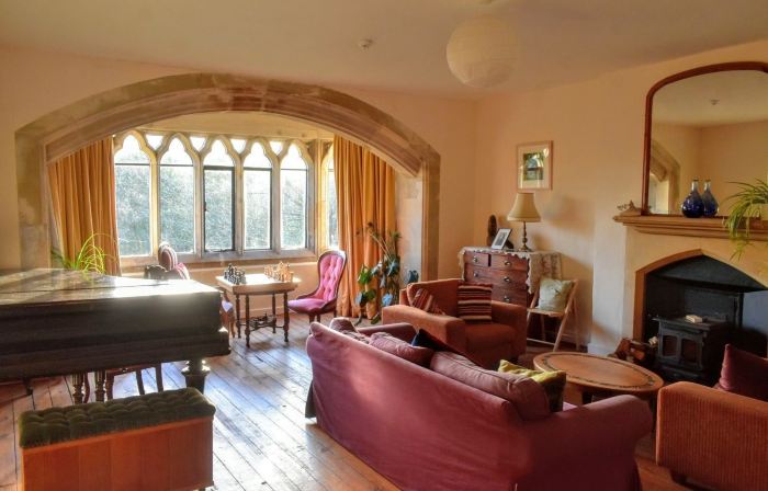 Monkton Wyld Court