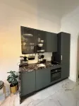 Modern Luxury Flat - Steps to Station - Homestays