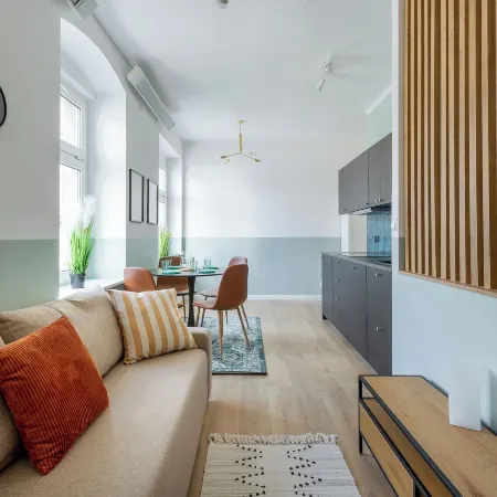 AS HOME Pl. Uniwersytecki