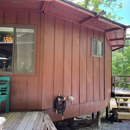 Roundhouse Cabin in Pigeon Forge …in town