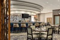 DoubleTree by Hilton Hotel Pittsburgh - Green Tree - bar