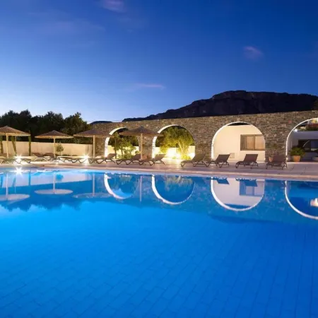 Coriva Beach Hotel & Bungalows