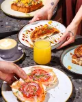 23 Hotel Medellin - Desayuno