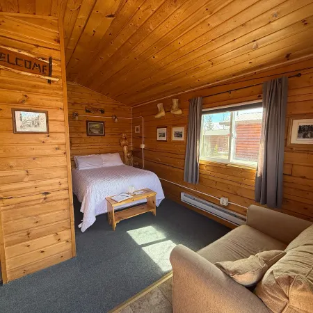 Earthsong Lodge