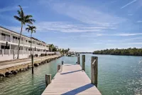 Waterfront Marco Island Retreat w/ Shared Docks - Homestays