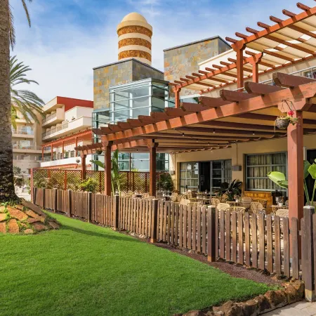 Elba Carlota Beach & Golf Resort