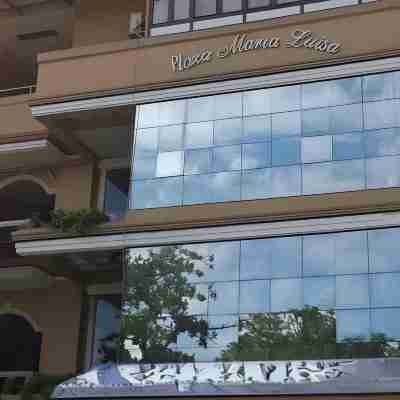 Plaza Maria Luisa Suites Inn Hotel Exterior