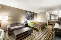 Super 8 by Wyndham Riviera Beach West Palm Beach - 2-Star