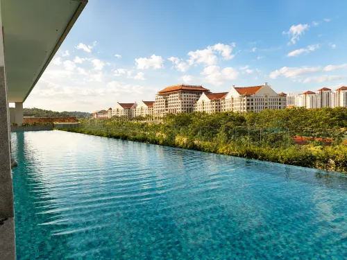 บริการสุดพิเศษ Bell Suite  Sepang KLIA Kota Warisan - สระว่ายน้ำส่วนตัว