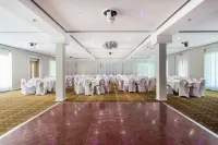Holiday Inn SITTINGBOURNE by IHG