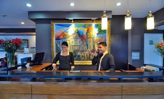 M Citi Suites