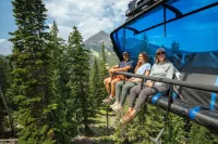 Big Sky Resort Village Center - خلابة