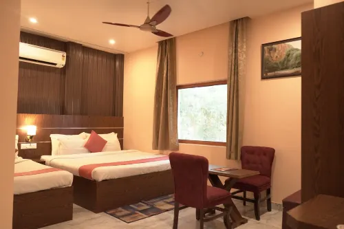 Sukhad stay - Bathtub
