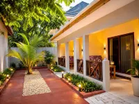 Tumaini Bungalows - parking