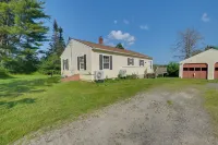 9-acre Riverfront Home in Milbridge w/ Deck & Yard - 3-Star
