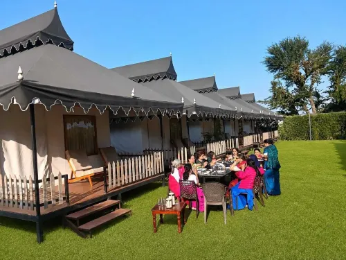 Vacation Village Camps - A Unit of Braham Vatika Resort - balcony