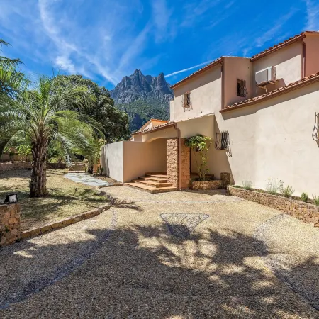 Villa Excelsior in Porto Ota