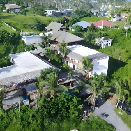Lexias Hostel and Workspace - Siargao