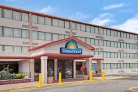 Best Western Rutgers University Hotel - parking
