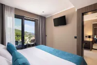 Aminess Alfir Hotel - Balkoner