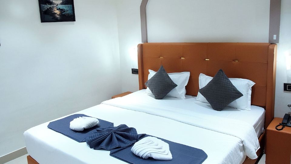 Hotel Surya Avenue