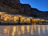 Hasan Zawaideh Luxury Camp 2 - Pet friendly