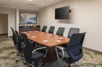 Fairfield Inn & Suites Tampa Westshore/Airport - Airport Shuttle