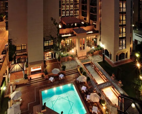 Hotel Saray Hotels near Genil
